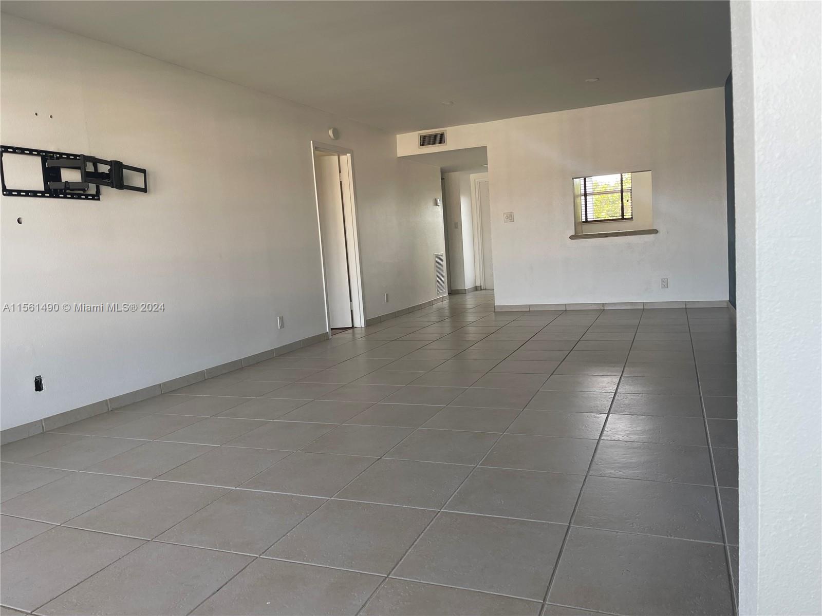 8340 Sands Point Blvd P305, Tamarac, Florida 33321, 1 Bedroom Bedrooms, ,1 BathroomBathrooms,Residential,For Sale,8340 Sands Point Blvd P305,A11561490
