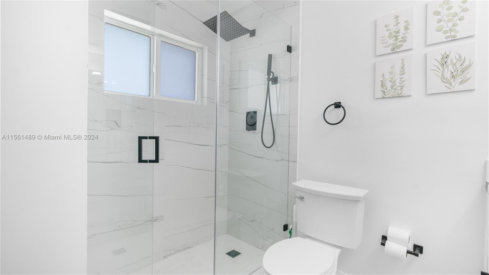 226 NW 6th Ave, Dania Beach, Florida 33004, 3 Bedrooms Bedrooms, 2 Rooms Rooms,3 BathroomsBathrooms,Residential,For Sale,226 NW 6th Ave,A11561489