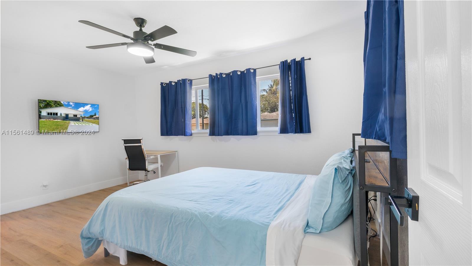 226 NW 6th Ave, Dania Beach, Florida 33004, 3 Bedrooms Bedrooms, 2 Rooms Rooms,3 BathroomsBathrooms,Residential,For Sale,226 NW 6th Ave,A11561489