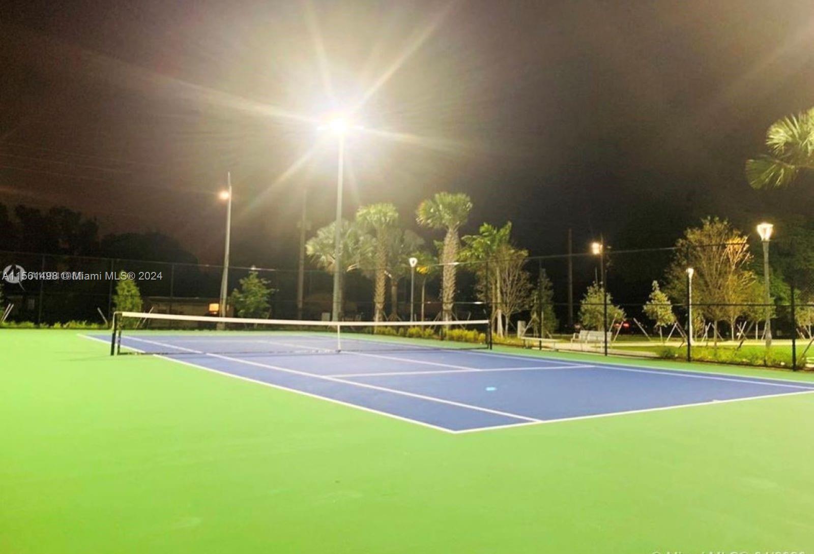 410 SE 2nd St 210, Hallandale Beach, Florida 33009, 1 Bedroom Bedrooms, ,1 BathroomBathrooms,Residential,For Sale,410 SE 2nd St 210,A11561498