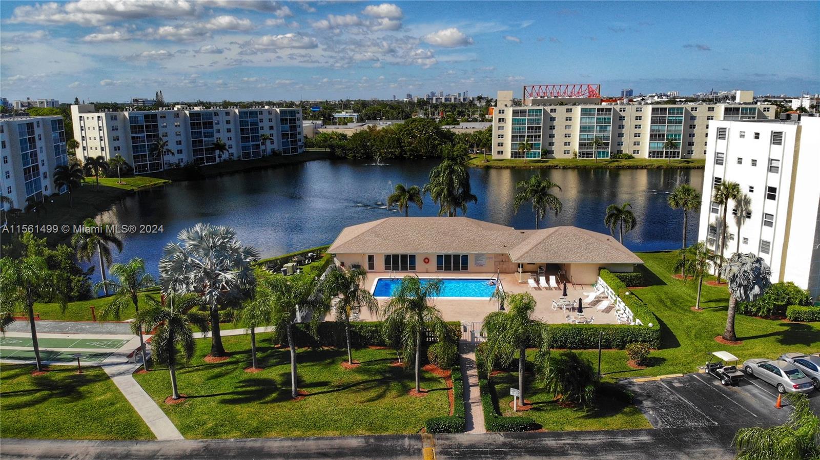 311 SE 3rd St 404, Dania Beach, Florida 33004, 2 Bedrooms Bedrooms, ,2 BathroomsBathrooms,Residential,For Sale,311 SE 3rd St 404,A11561499