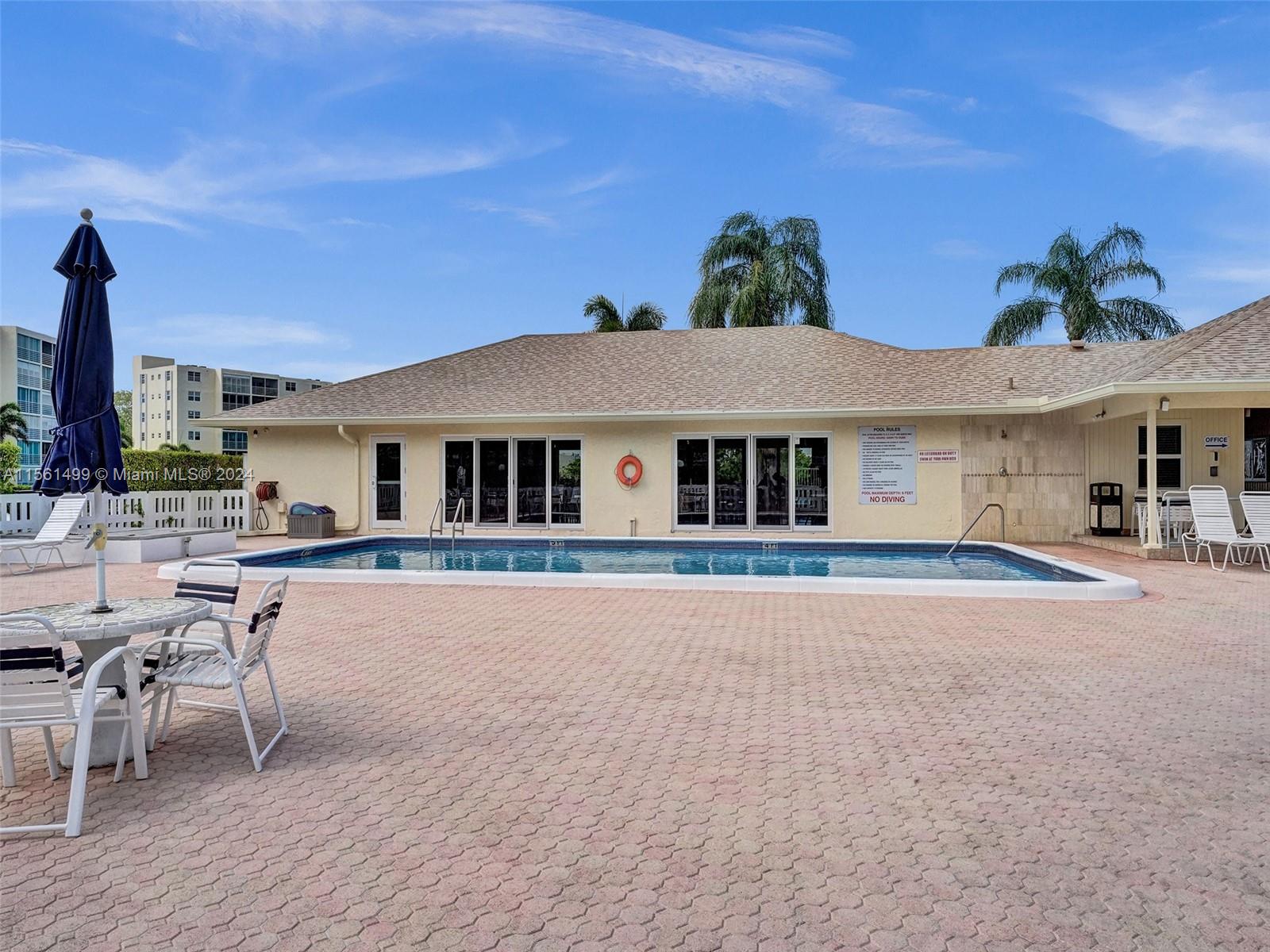 311 SE 3rd St 404, Dania Beach, Florida 33004, 2 Bedrooms Bedrooms, ,2 BathroomsBathrooms,Residential,For Sale,311 SE 3rd St 404,A11561499