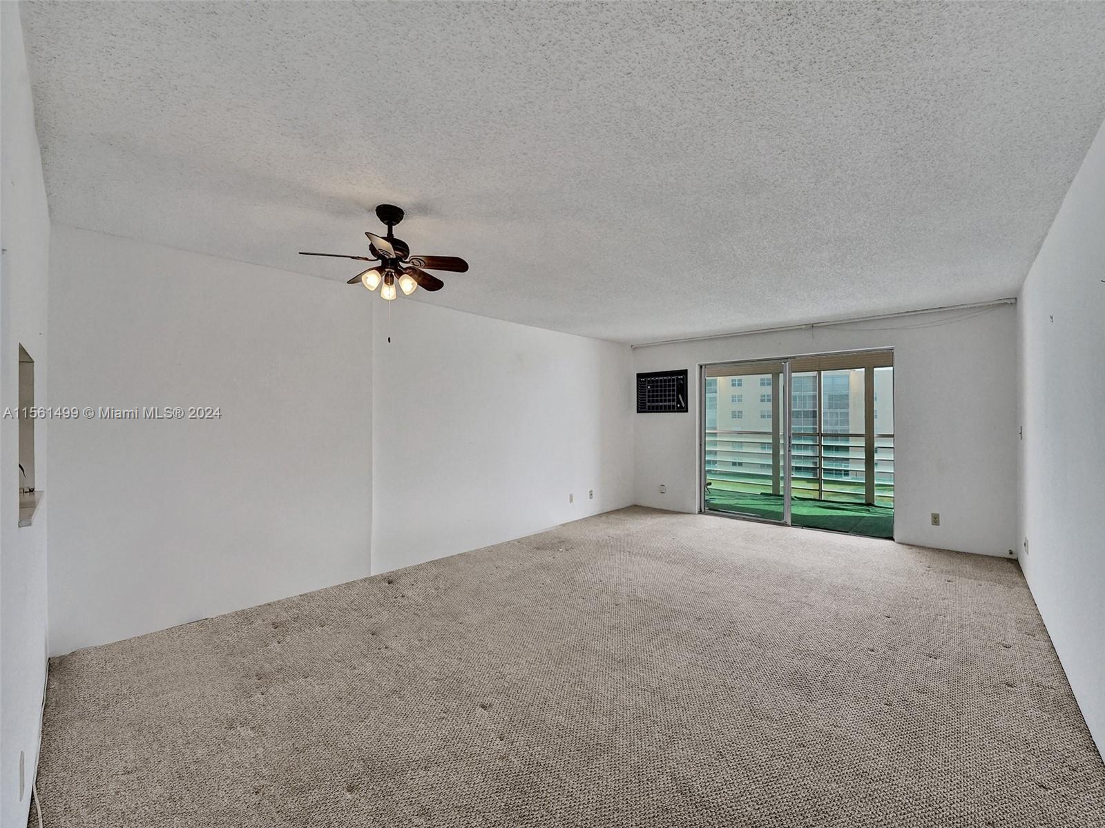 311 SE 3rd St 404, Dania Beach, Florida 33004, 2 Bedrooms Bedrooms, ,2 BathroomsBathrooms,Residential,For Sale,311 SE 3rd St 404,A11561499