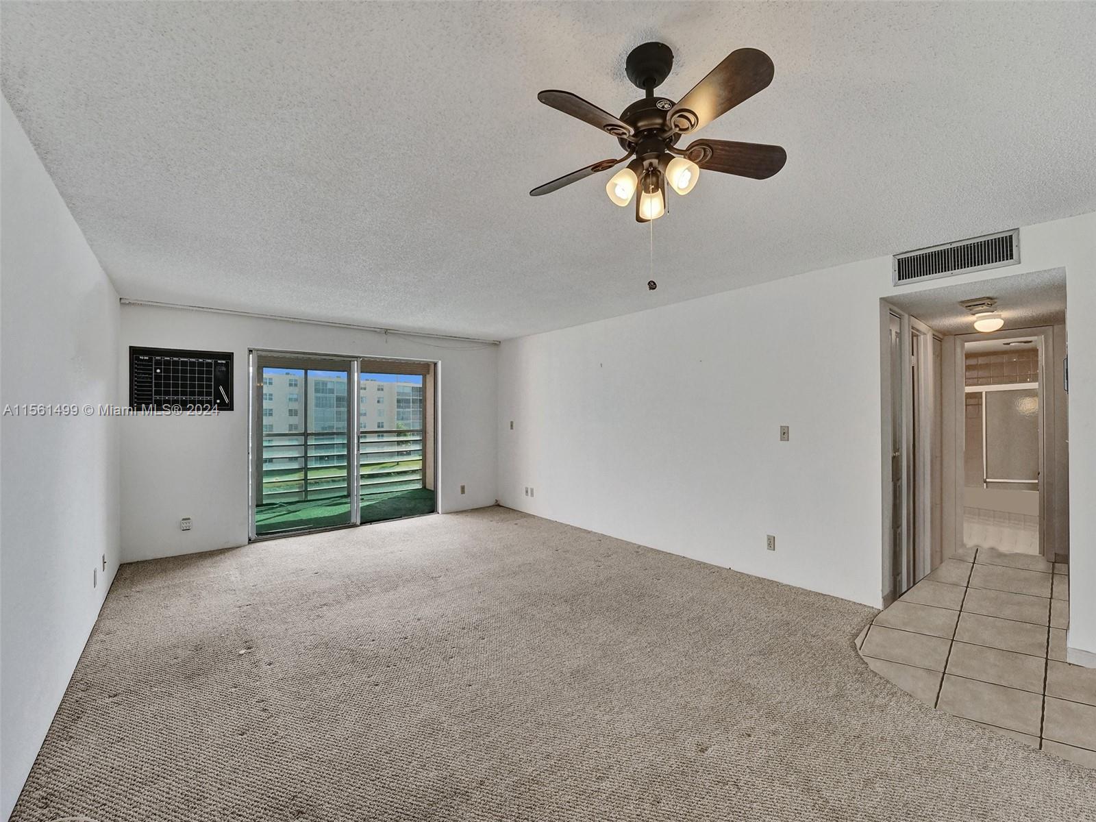 311 SE 3rd St 404, Dania Beach, Florida 33004, 2 Bedrooms Bedrooms, ,2 BathroomsBathrooms,Residential,For Sale,311 SE 3rd St 404,A11561499