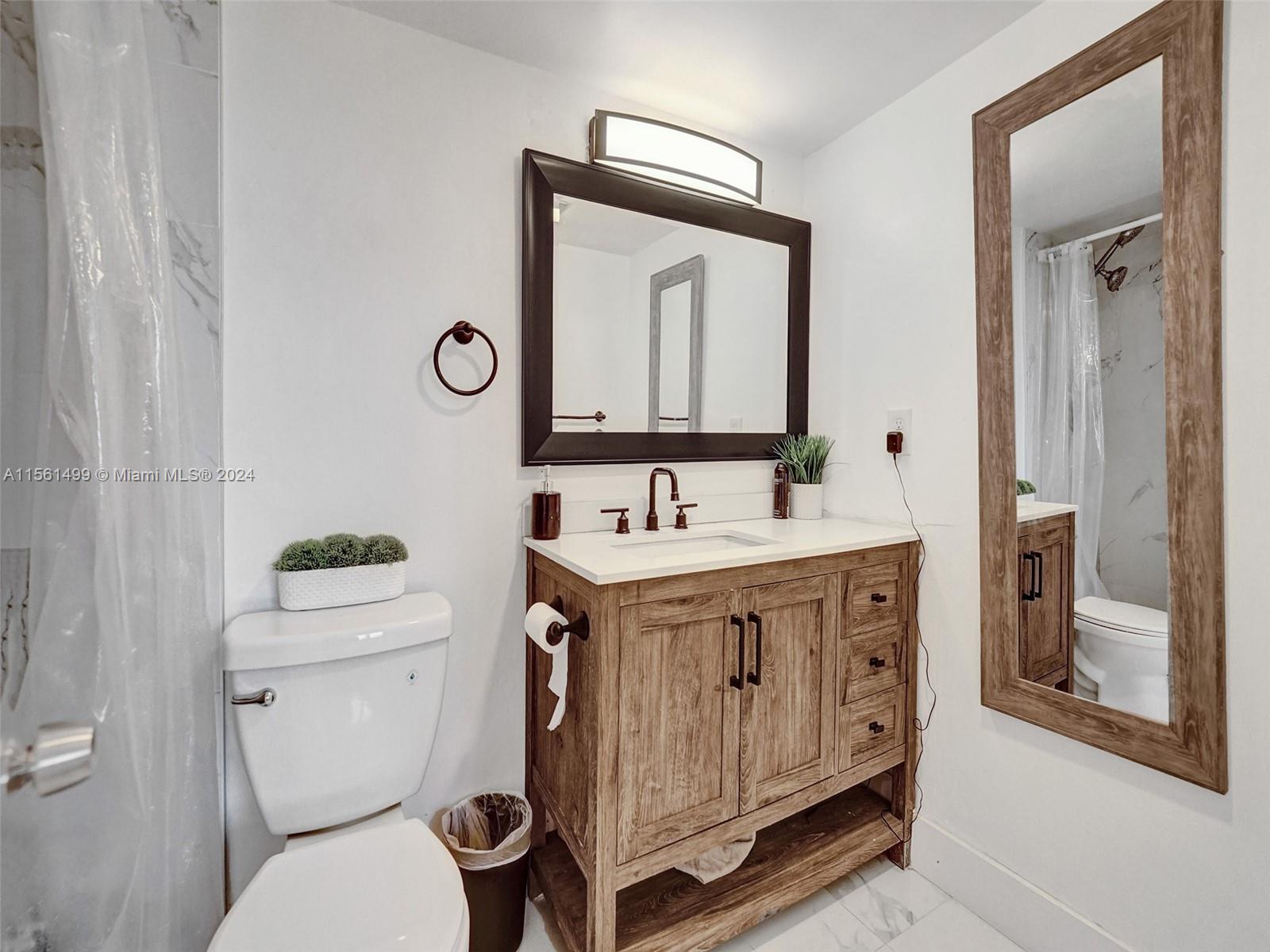 311 SE 3rd St 404, Dania Beach, Florida 33004, 2 Bedrooms Bedrooms, ,2 BathroomsBathrooms,Residential,For Sale,311 SE 3rd St 404,A11561499