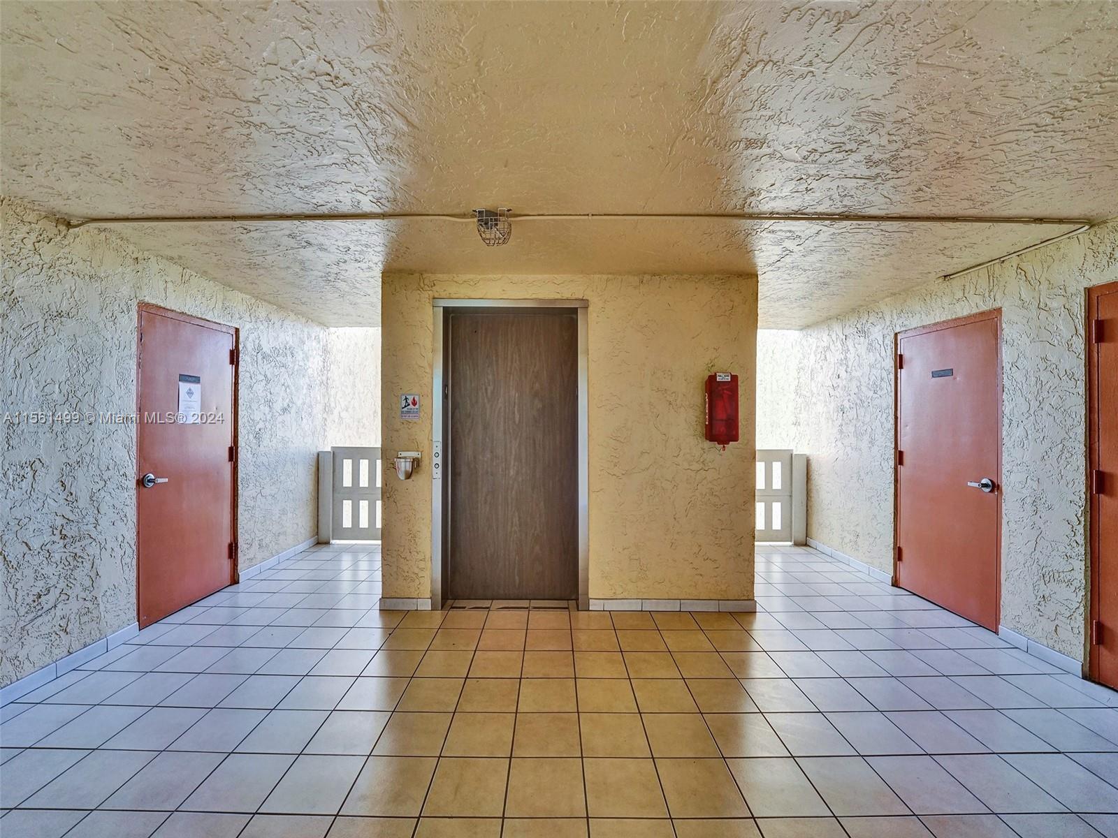 311 SE 3rd St 404, Dania Beach, Florida 33004, 2 Bedrooms Bedrooms, ,2 BathroomsBathrooms,Residential,For Sale,311 SE 3rd St 404,A11561499