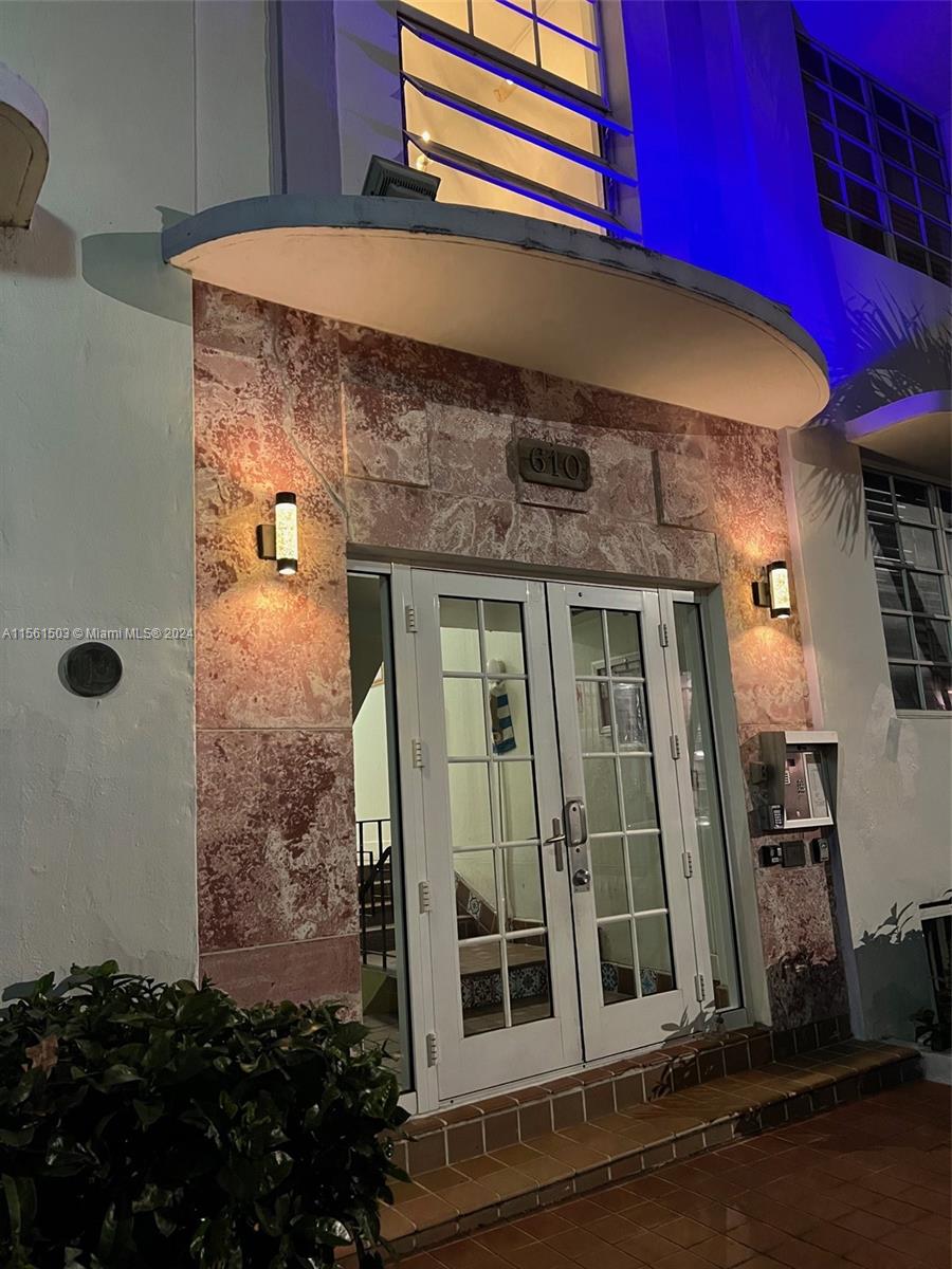 610 8th St 205, Miami Beach, Florida 33139, 1 Bedroom Bedrooms, ,1 BathroomBathrooms,Residential,For Sale,610 8th St 205,A11561503