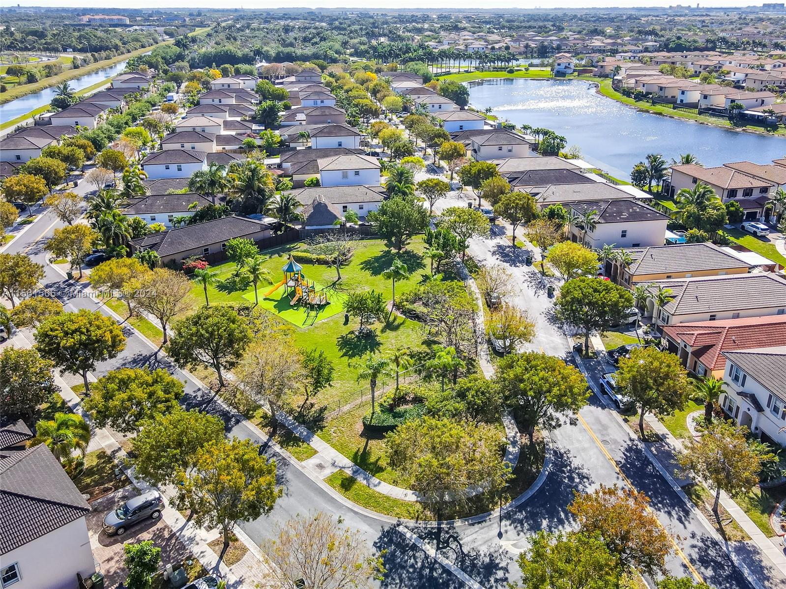 2290 NE 3rd Ct, Homestead, Florida 33033, 4 Bedrooms Bedrooms, ,2 BathroomsBathrooms,Residential,For Sale,2290 NE 3rd Ct,A11561506