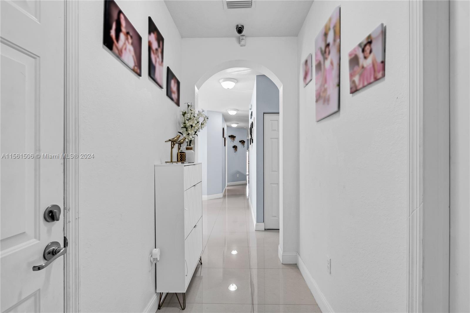 2290 NE 3rd Ct, Homestead, Florida 33033, 4 Bedrooms Bedrooms, ,2 BathroomsBathrooms,Residential,For Sale,2290 NE 3rd Ct,A11561506