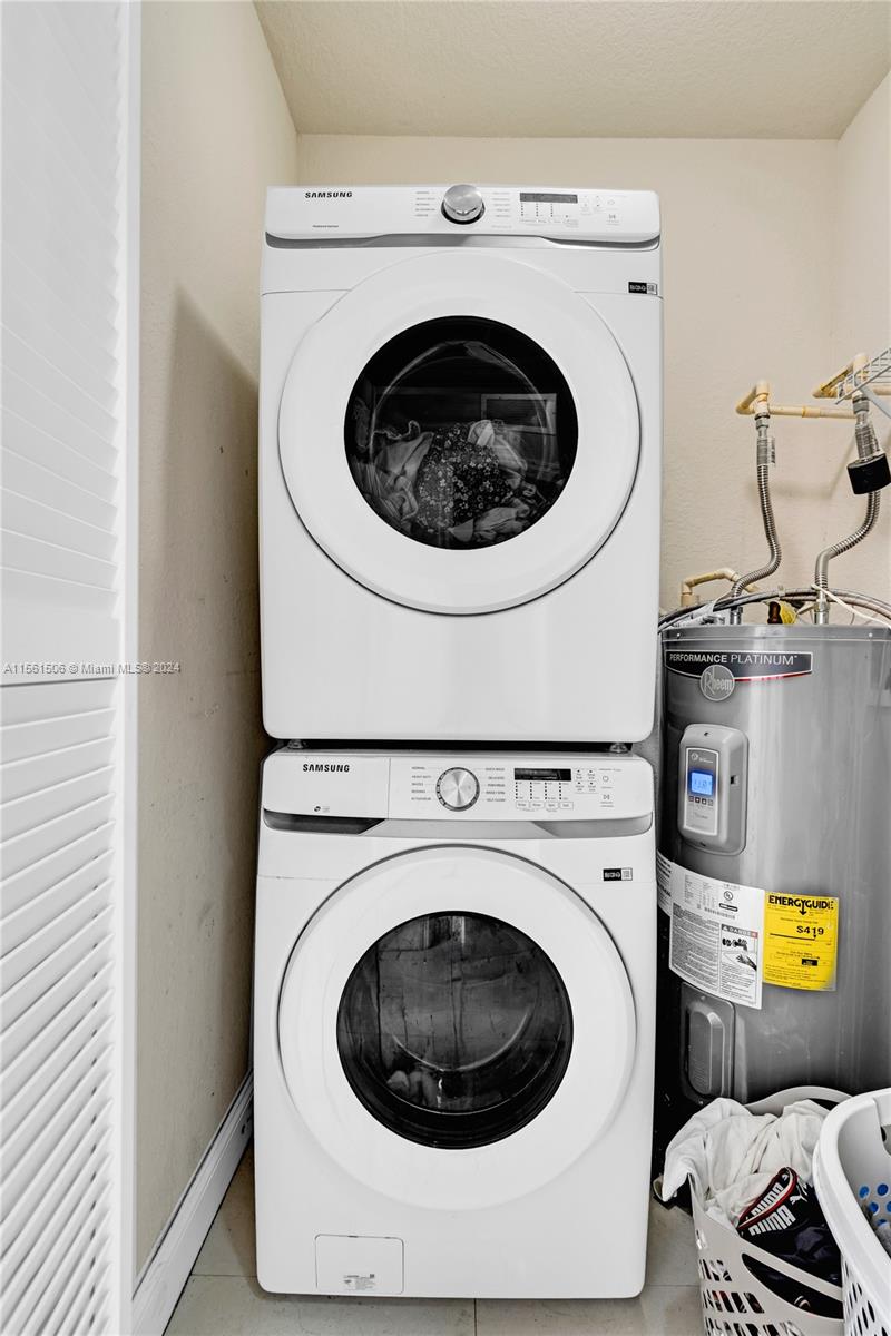 2290 NE 3rd Ct, Homestead, Florida 33033, 4 Bedrooms Bedrooms, ,2 BathroomsBathrooms,Residential,For Sale,2290 NE 3rd Ct,A11561506