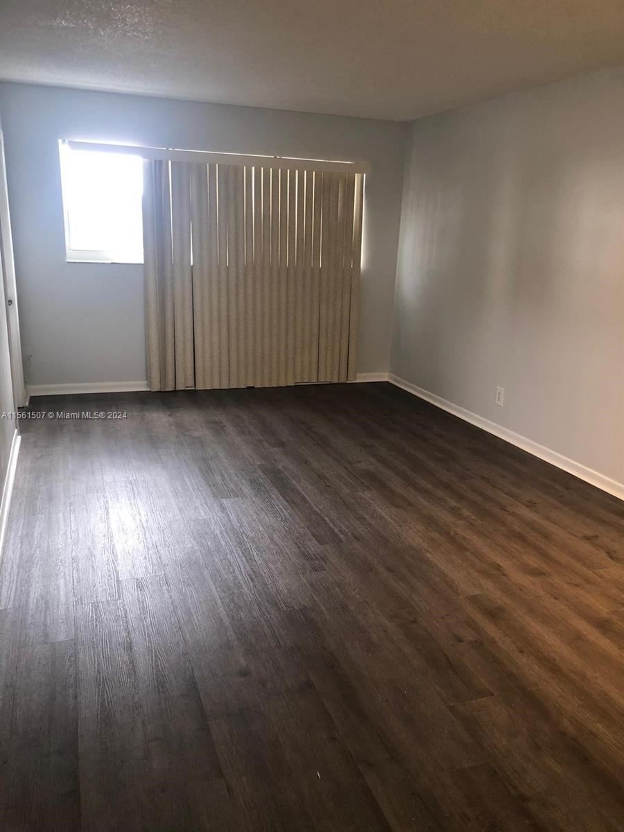220 SW 9th Ave 210, Hallandale Beach, Florida 33009, 1 Bedroom Bedrooms, ,1 BathroomBathrooms,Residentiallease,For Rent,220 SW 9th Ave 210,A11561507