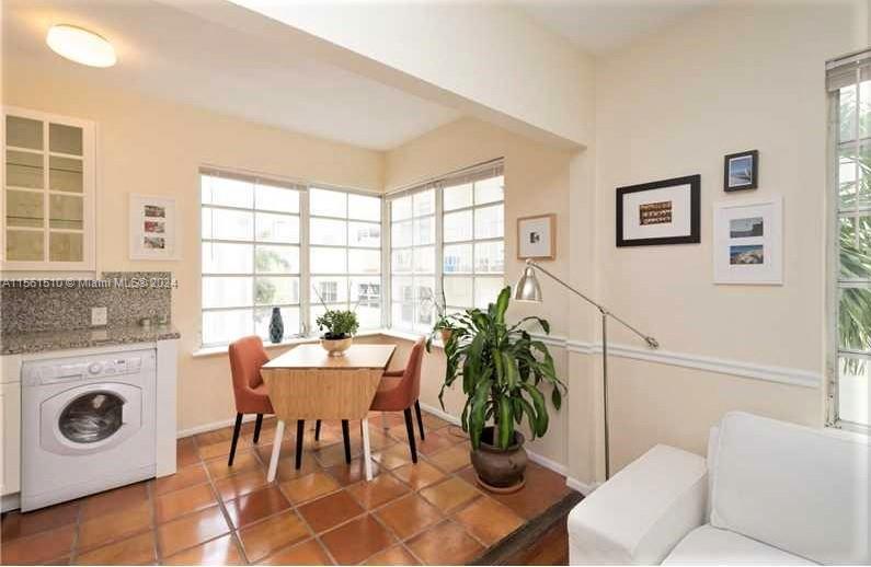 610 8th St 203, Miami Beach, Florida 33139, 1 Bedroom Bedrooms, ,1 BathroomBathrooms,Residential,For Sale,610 8th St 203,A11561510