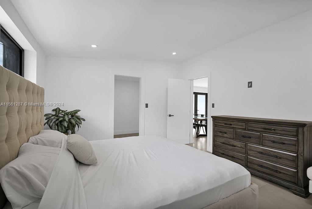 221 NE 4th St, Hallandale Beach, Florida 33009, 3 Bedrooms Bedrooms, ,3 BathroomsBathrooms,Residential,For Sale,221 NE 4th St,A11561287