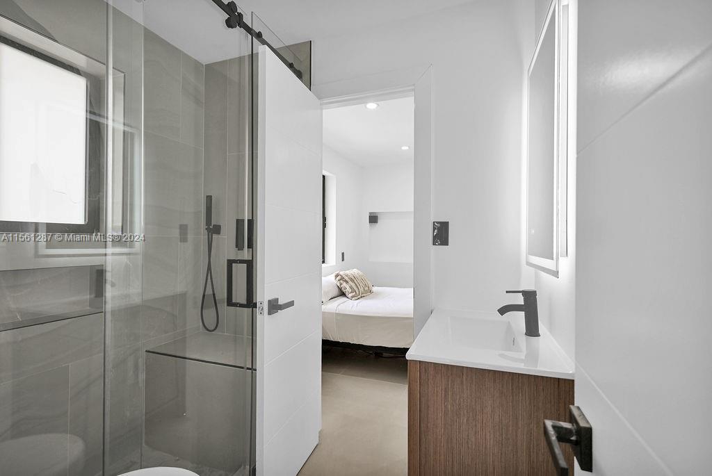 221 NE 4th St, Hallandale Beach, Florida 33009, 3 Bedrooms Bedrooms, ,3 BathroomsBathrooms,Residential,For Sale,221 NE 4th St,A11561287