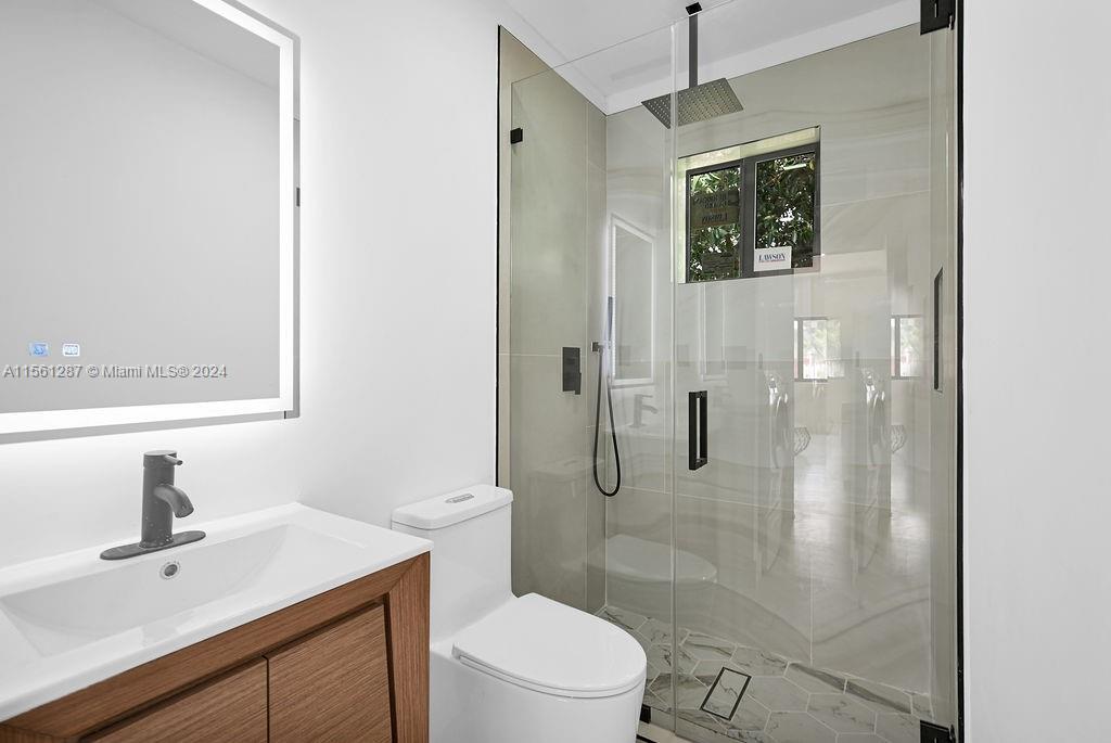 221 NE 4th St, Hallandale Beach, Florida 33009, 3 Bedrooms Bedrooms, ,3 BathroomsBathrooms,Residential,For Sale,221 NE 4th St,A11561287