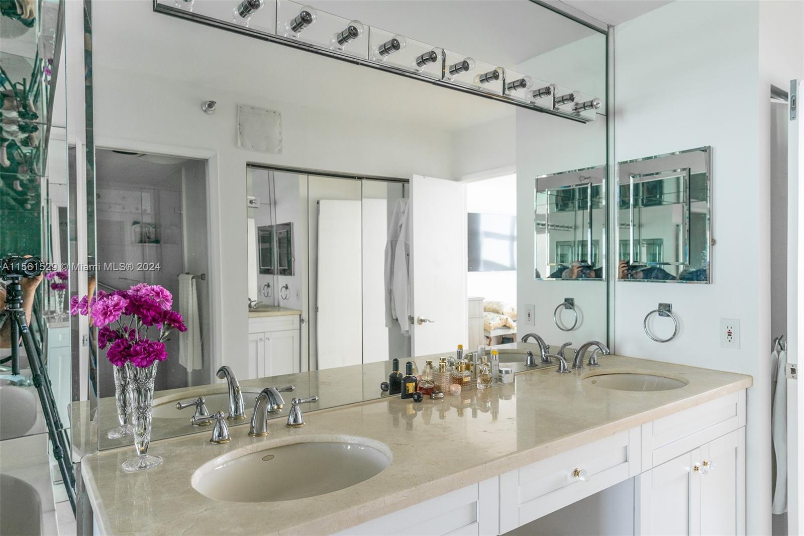 19101 Mystic Pointe Dr 1411, Aventura, Florida 33180, 2 Bedrooms Bedrooms, ,2 BathroomsBathrooms,Residential,For Sale,19101 Mystic Pointe Dr 1411,A11561529