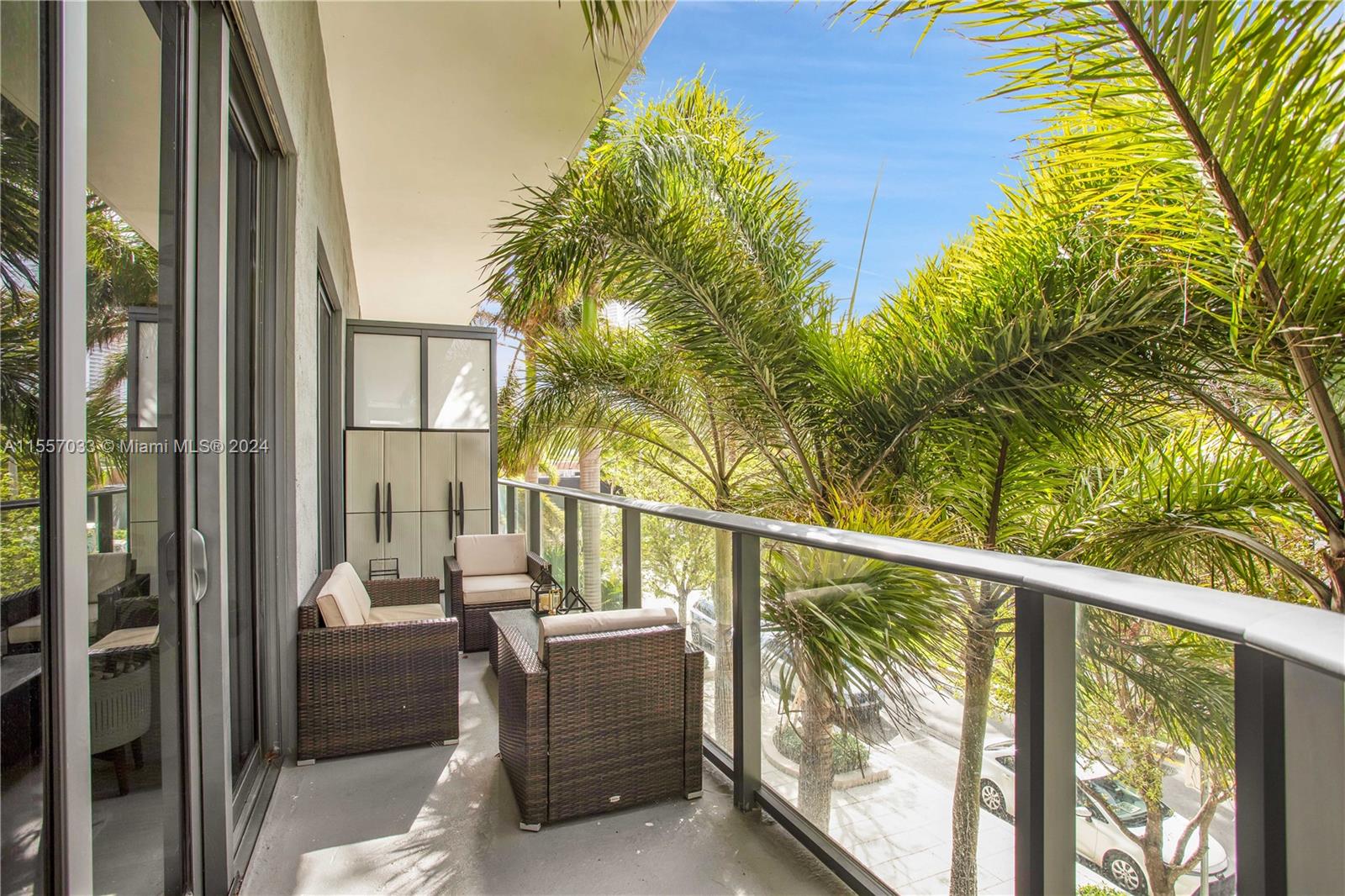 121 NE 34th St L202, Miami, Florida 33137, 1 Bedroom Bedrooms, ,1 BathroomBathrooms,Residential,For Sale,121 NE 34th St L202,A11557033