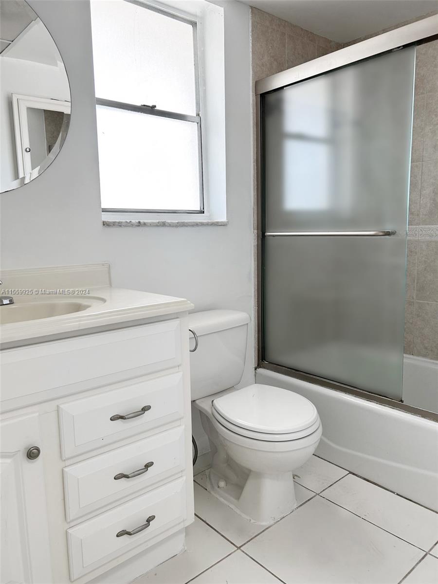Sunrise, Florida 33322, 1 Bedroom Bedrooms, ,1 BathroomBathrooms,Residentiallease,For Rent,A11559925