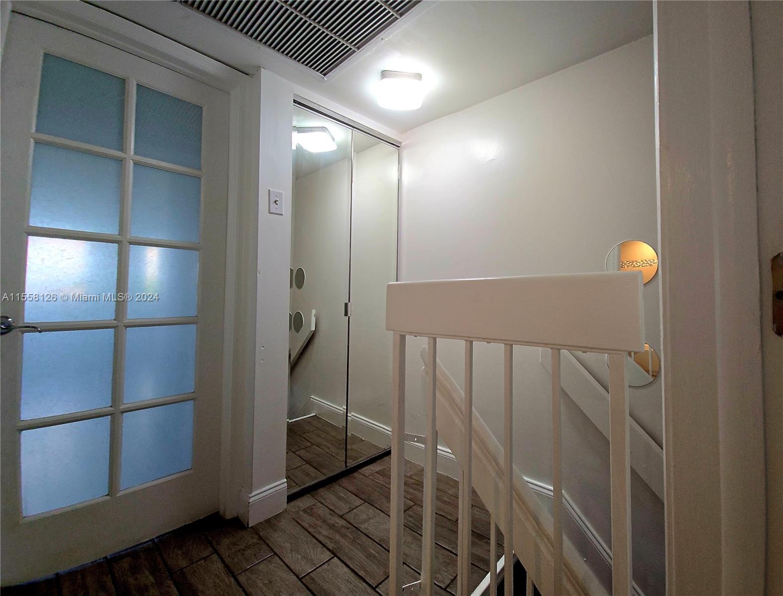 8695 NW 6th Ln 2-212, Miami, Florida 33126, 2 Bedrooms Bedrooms, ,2 BathroomsBathrooms,Residentiallease,For Rent,8695 NW 6th Ln 2-212,A11558126