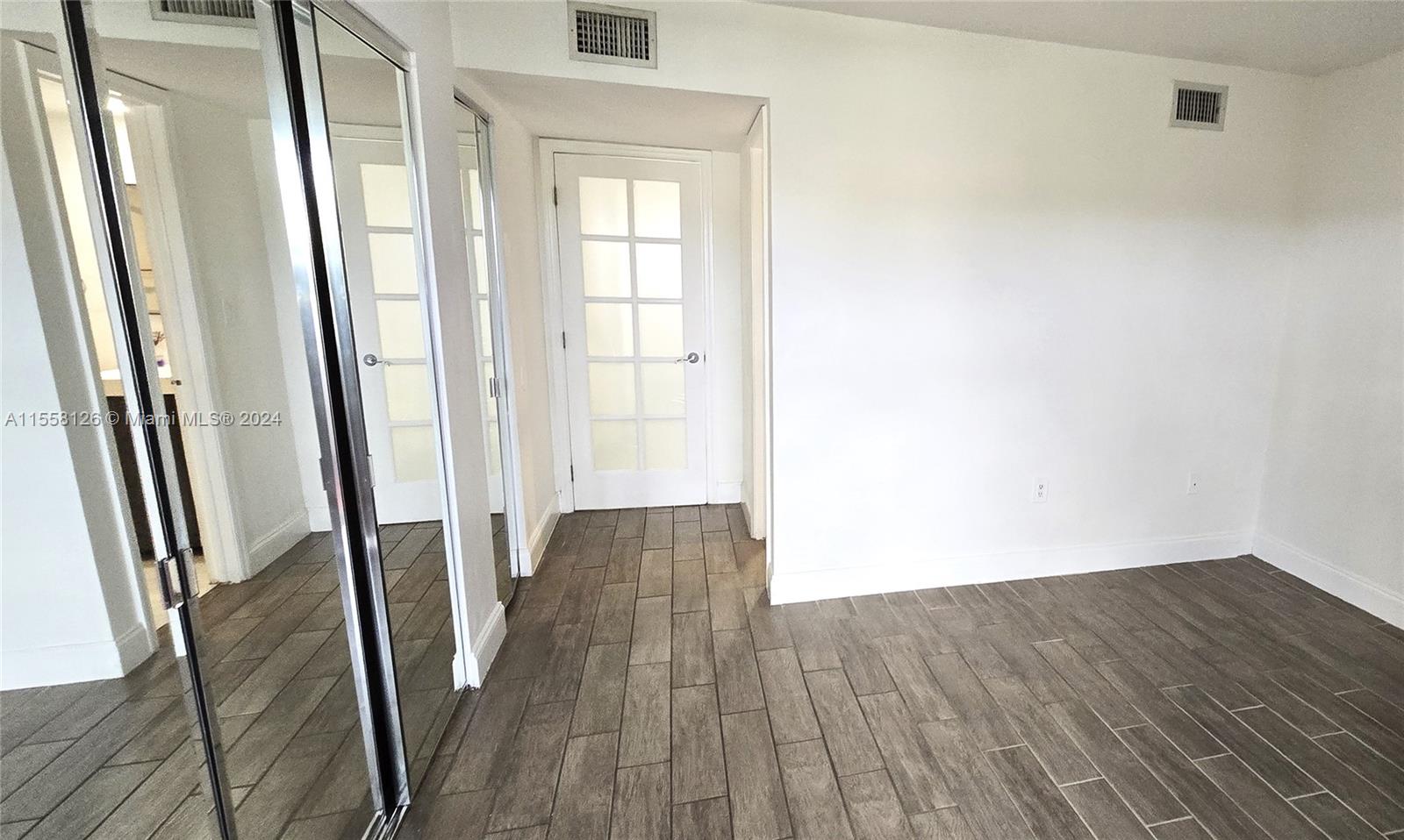 8695 NW 6th Ln 2-212, Miami, Florida 33126, 2 Bedrooms Bedrooms, ,2 BathroomsBathrooms,Residentiallease,For Rent,8695 NW 6th Ln 2-212,A11558126