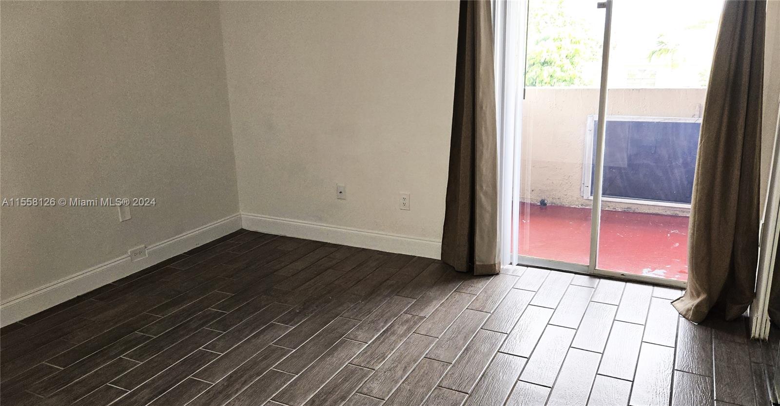 8695 NW 6th Ln 2-212, Miami, Florida 33126, 2 Bedrooms Bedrooms, ,2 BathroomsBathrooms,Residentiallease,For Rent,8695 NW 6th Ln 2-212,A11558126