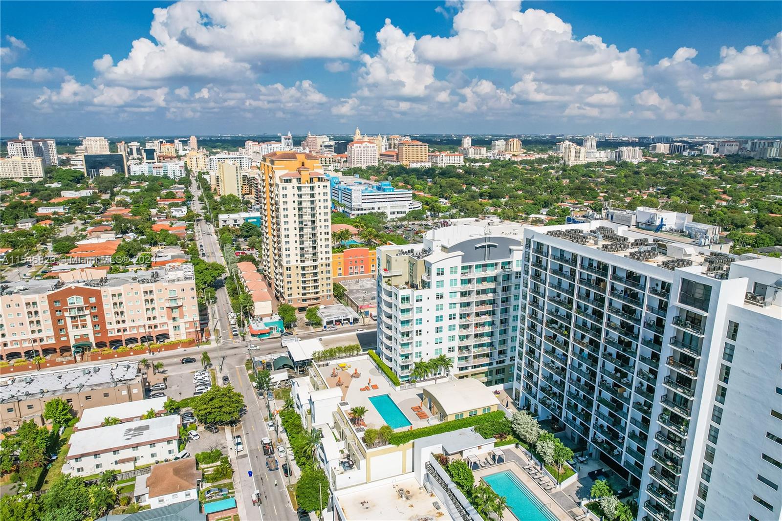 3180 SW 22nd Ter 506, Miami, Florida 33145, 2 Bedrooms Bedrooms, ,1 BathroomBathrooms,Residential,For Sale,3180 SW 22nd Ter 506,A11545826