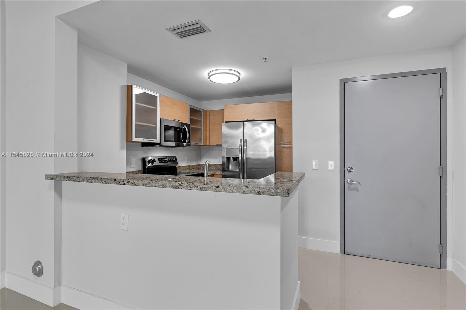3180 SW 22nd Ter 506, Miami, Florida 33145, 2 Bedrooms Bedrooms, ,1 BathroomBathrooms,Residential,For Sale,3180 SW 22nd Ter 506,A11545826
