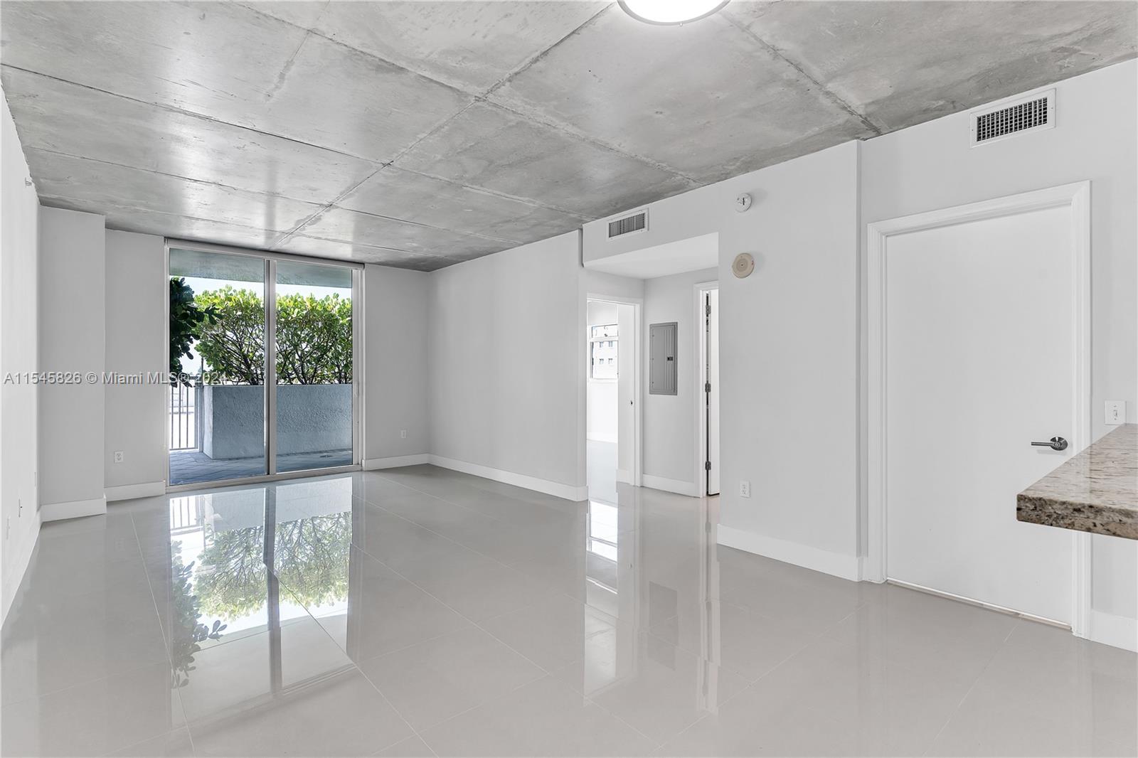 3180 SW 22nd Ter 506, Miami, Florida 33145, 2 Bedrooms Bedrooms, ,1 BathroomBathrooms,Residential,For Sale,3180 SW 22nd Ter 506,A11545826