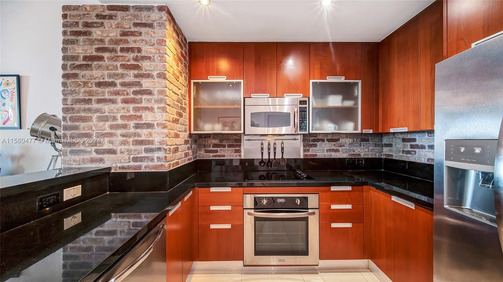 7901 Hispanola Ave 806, North Bay Village, Florida 33141, 2 Bedrooms Bedrooms, ,2 BathroomsBathrooms,Residential,For Sale,7901 Hispanola Ave 806,A11560477