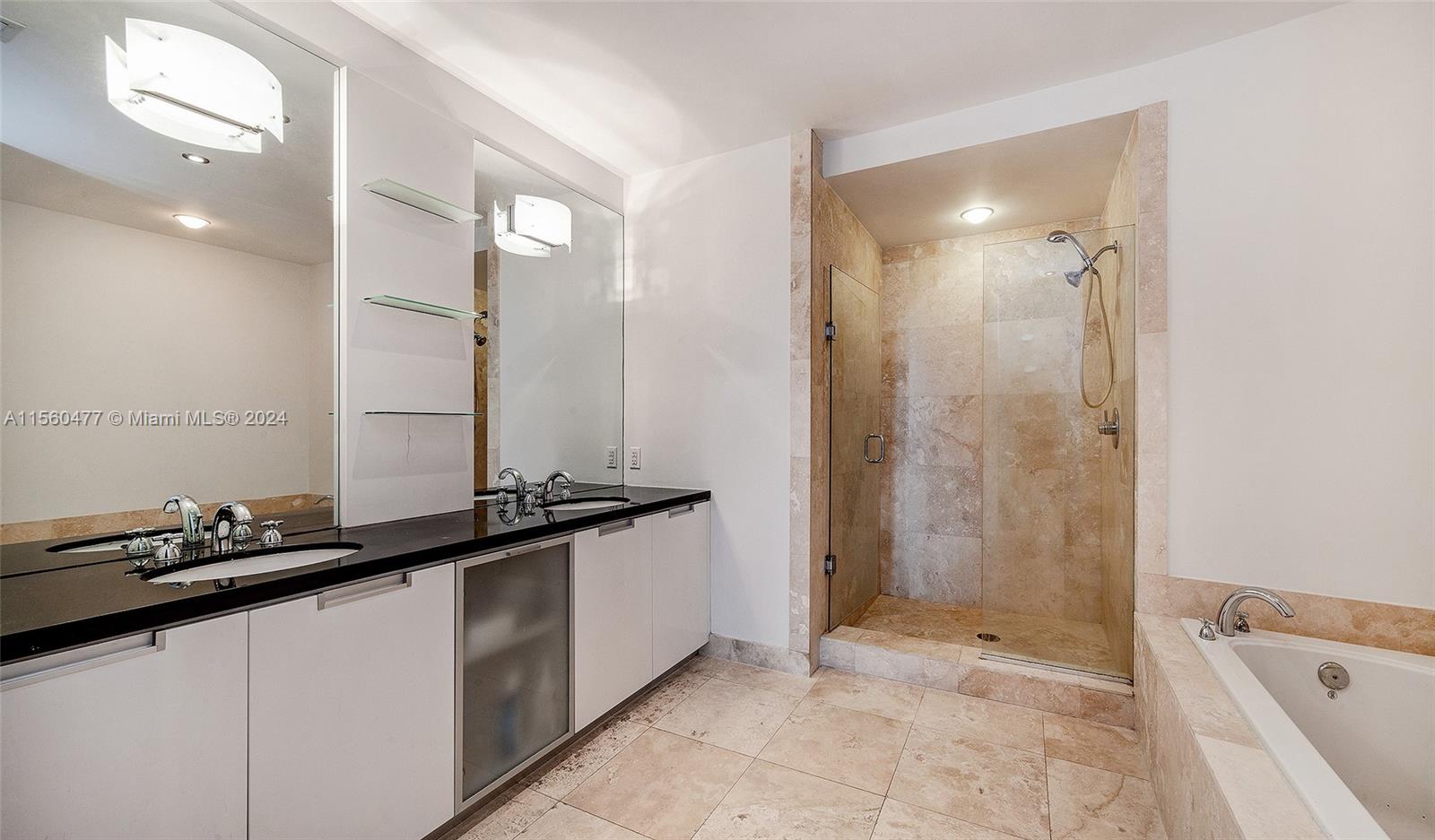 7901 Hispanola Ave 806, North Bay Village, Florida 33141, 2 Bedrooms Bedrooms, ,2 BathroomsBathrooms,Residential,For Sale,7901 Hispanola Ave 806,A11560477