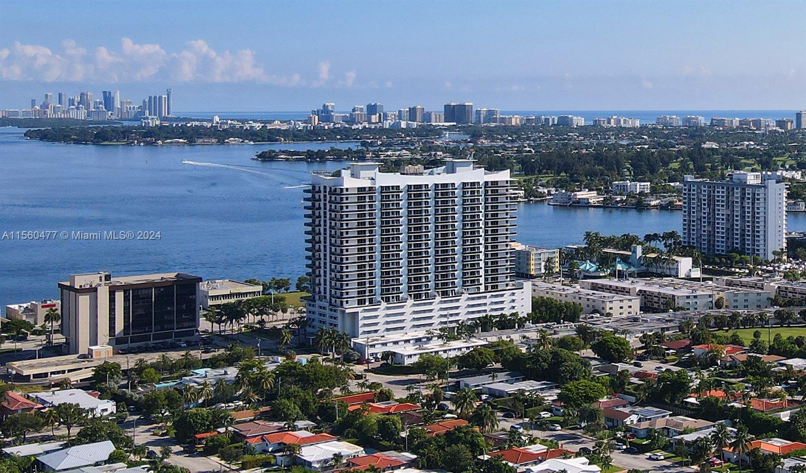 7901 Hispanola Ave 806, North Bay Village, Florida 33141, 2 Bedrooms Bedrooms, ,2 BathroomsBathrooms,Residential,For Sale,7901 Hispanola Ave 806,A11560477