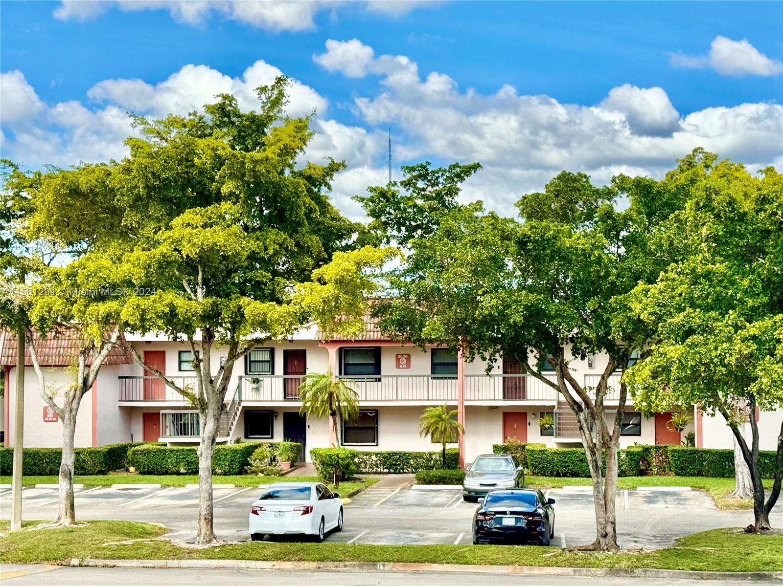 870 NE 207th Ter 203-9, Miami, Florida 33179, 2 Bedrooms Bedrooms, ,2 BathroomsBathrooms,Residential,For Sale,870 NE 207th Ter 203-9,A11561294