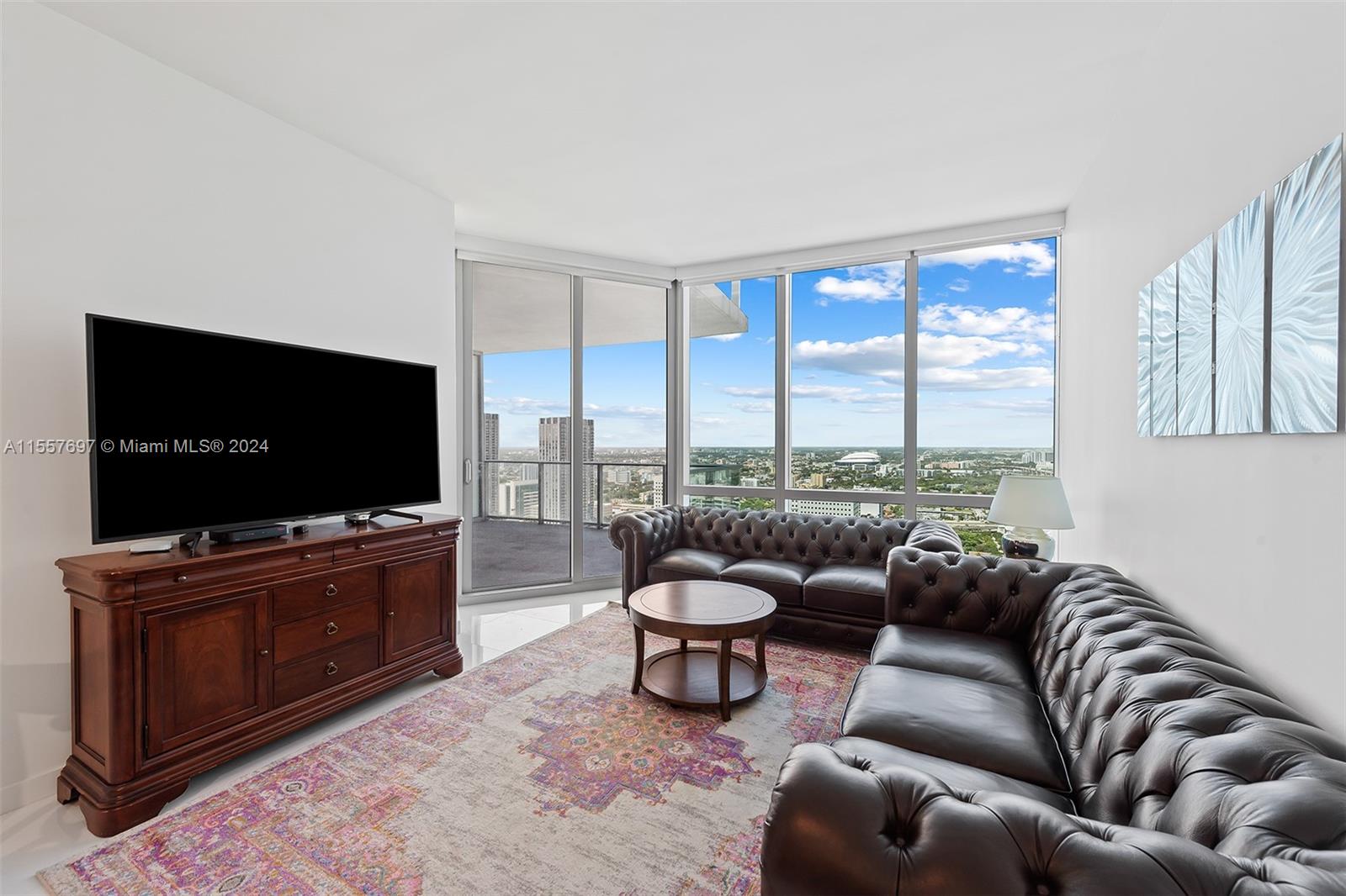 851 NE 1st Ave 3508, Miami, Florida 33132, 2 Bedrooms Bedrooms, ,3 BathroomsBathrooms,Residentiallease,For Rent,851 NE 1st Ave 3508,A11557697