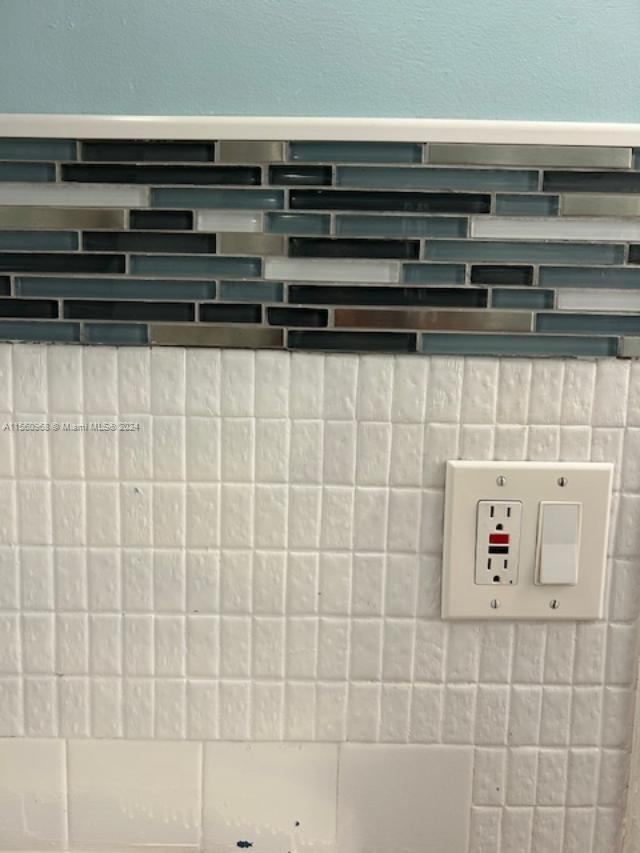 705 NE 2nd St 1, Hallandale Beach, Florida 33009, 1 Bedroom Bedrooms, ,1 BathroomBathrooms,Residentiallease,For Rent,705 NE 2nd St 1,A11560968