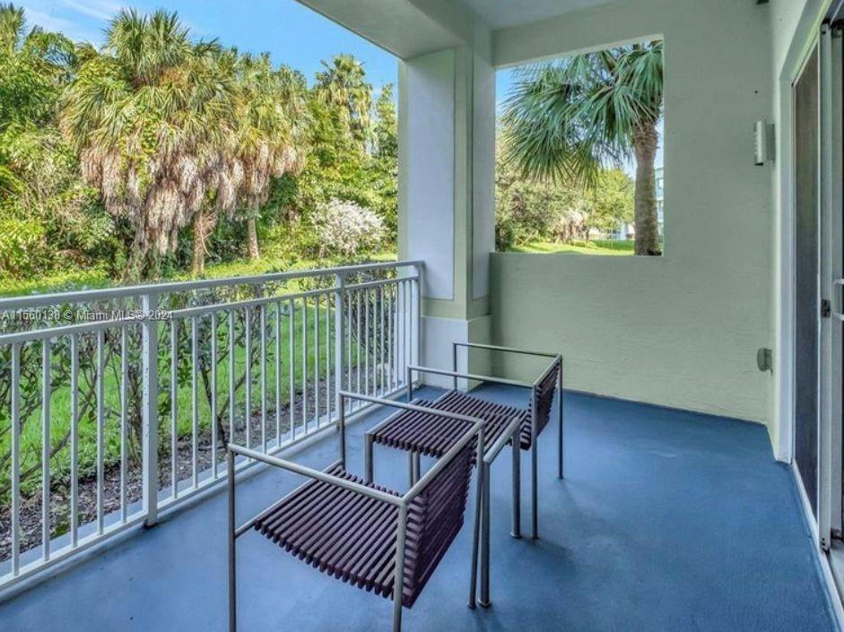 5300 NW 87th Ave 405, Doral, Florida 33178, 1 Bedroom Bedrooms, ,1 BathroomBathrooms,Residential,For Sale,5300 NW 87th Ave 405,A11560138