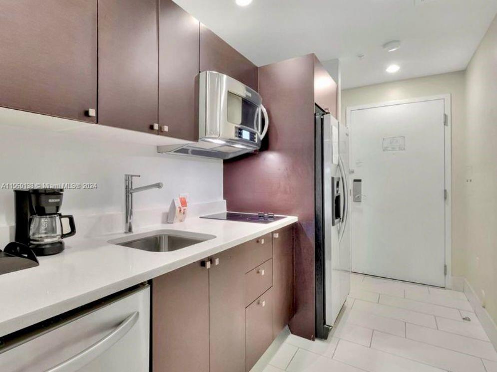 5300 NW 87th Ave 405, Doral, Florida 33178, 1 Bedroom Bedrooms, ,1 BathroomBathrooms,Residential,For Sale,5300 NW 87th Ave 405,A11560138