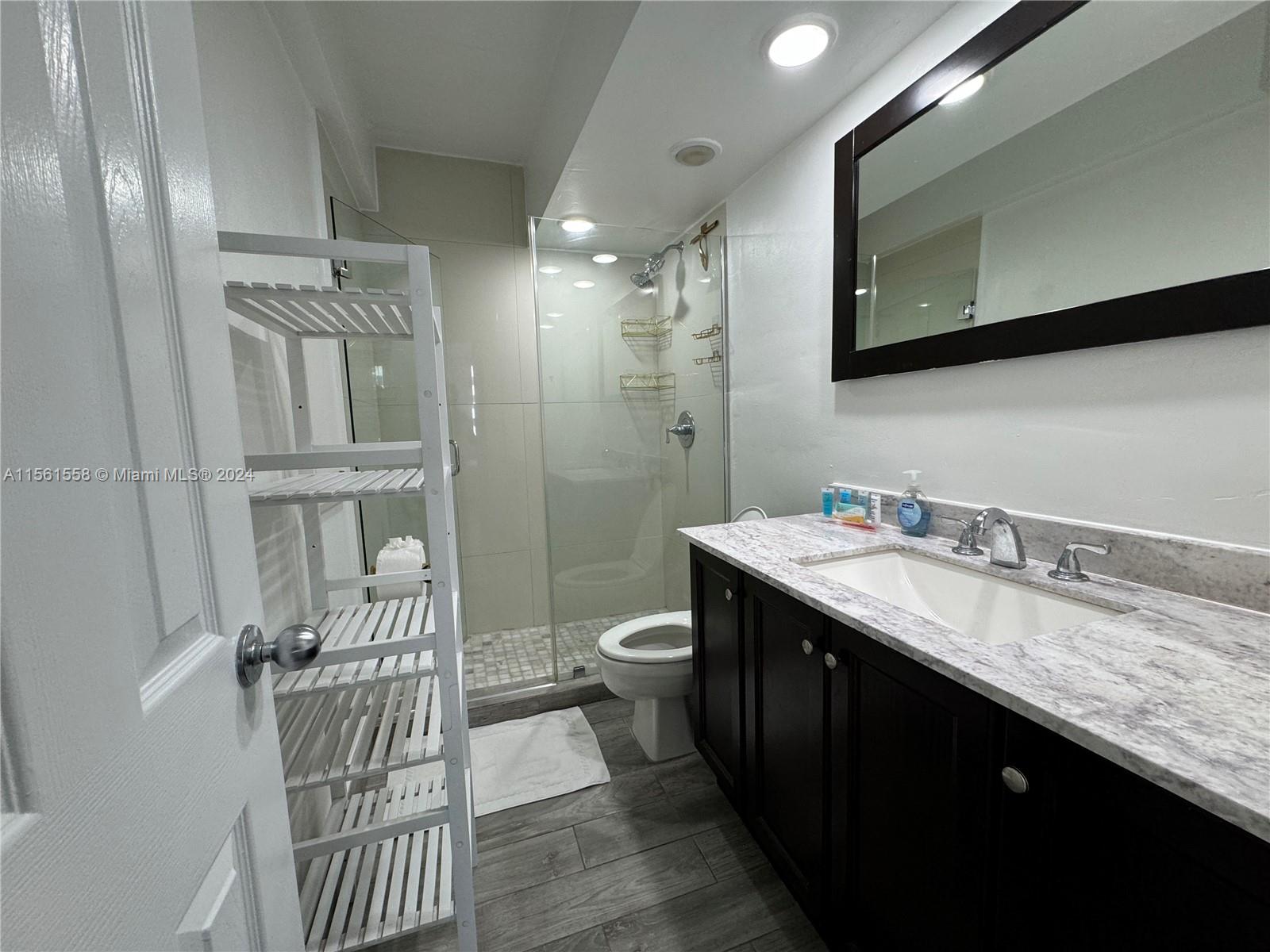 1500 Bay Rd 840S, Miami Beach, Florida 33139, 1 Bedroom Bedrooms, ,1 BathroomBathrooms,Residentiallease,For Rent,1500 Bay Rd 840S,A11561558