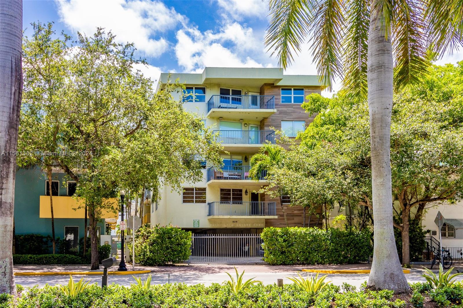 220 Washington Ave 5C, Miami Beach, Florida 33139, 1 Bedroom Bedrooms, ,1 BathroomBathrooms,Residential,For Sale,220 Washington Ave 5C,A11561382