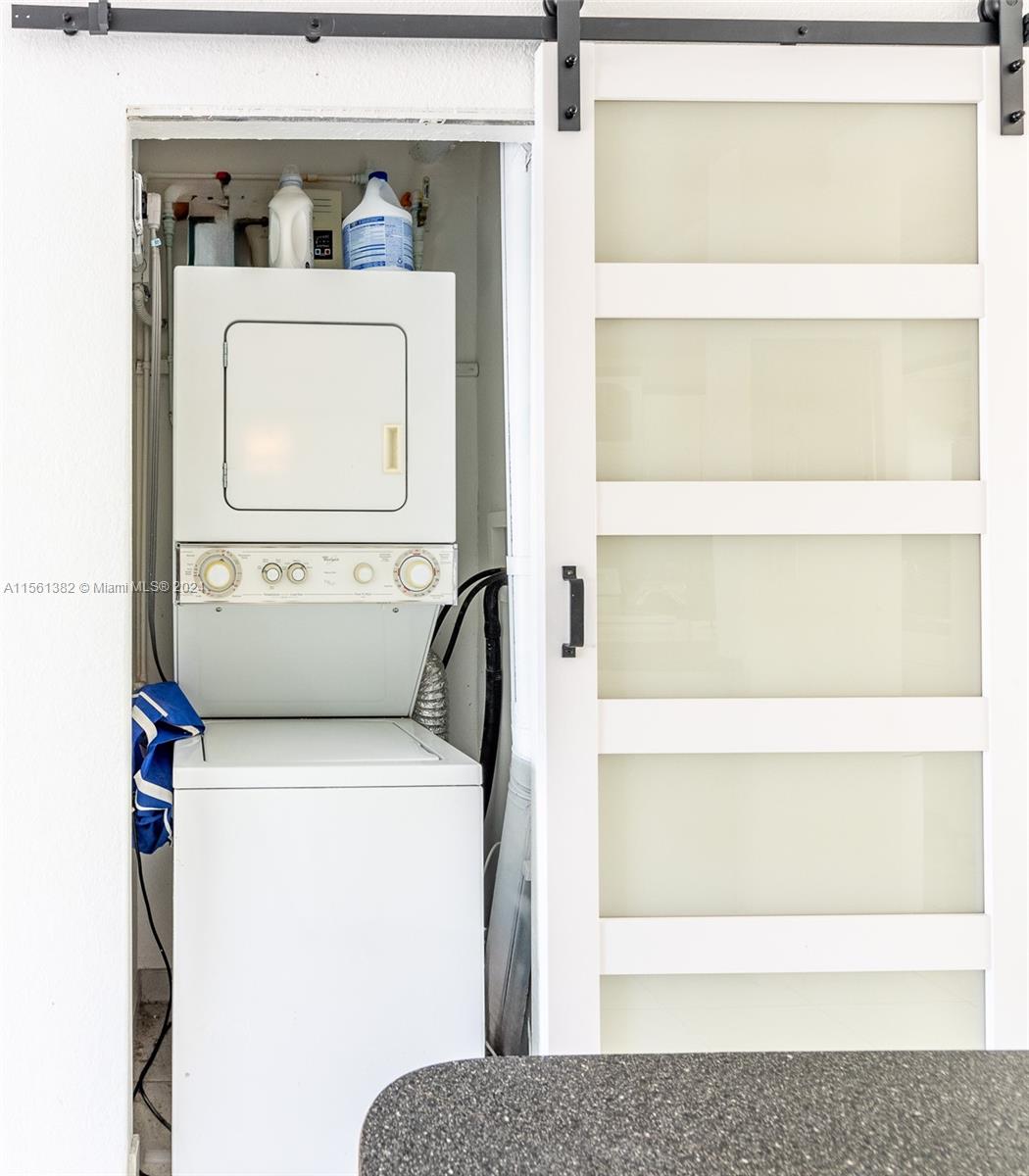 220 Washington Ave 5C, Miami Beach, Florida 33139, 1 Bedroom Bedrooms, ,1 BathroomBathrooms,Residential,For Sale,220 Washington Ave 5C,A11561382