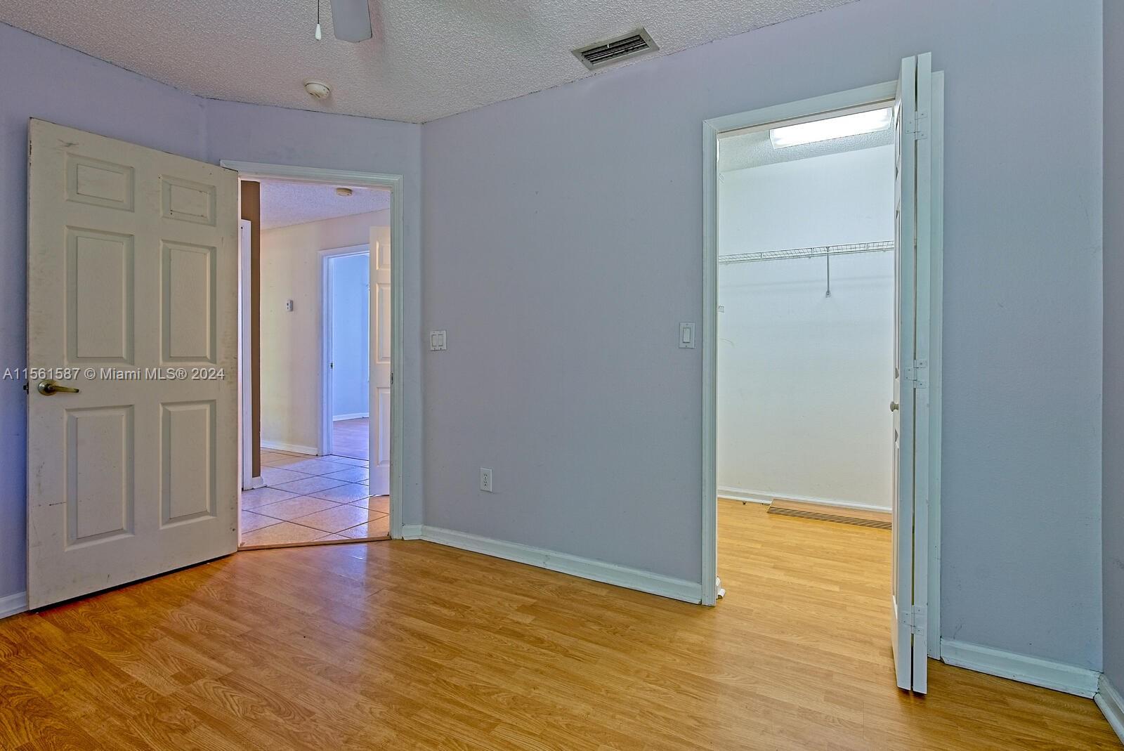 450 SE 20th Ln, Homestead, Florida 33033, 3 Bedrooms Bedrooms, ,2 BathroomsBathrooms,Residential,For Sale,450 SE 20th Ln,A11561587