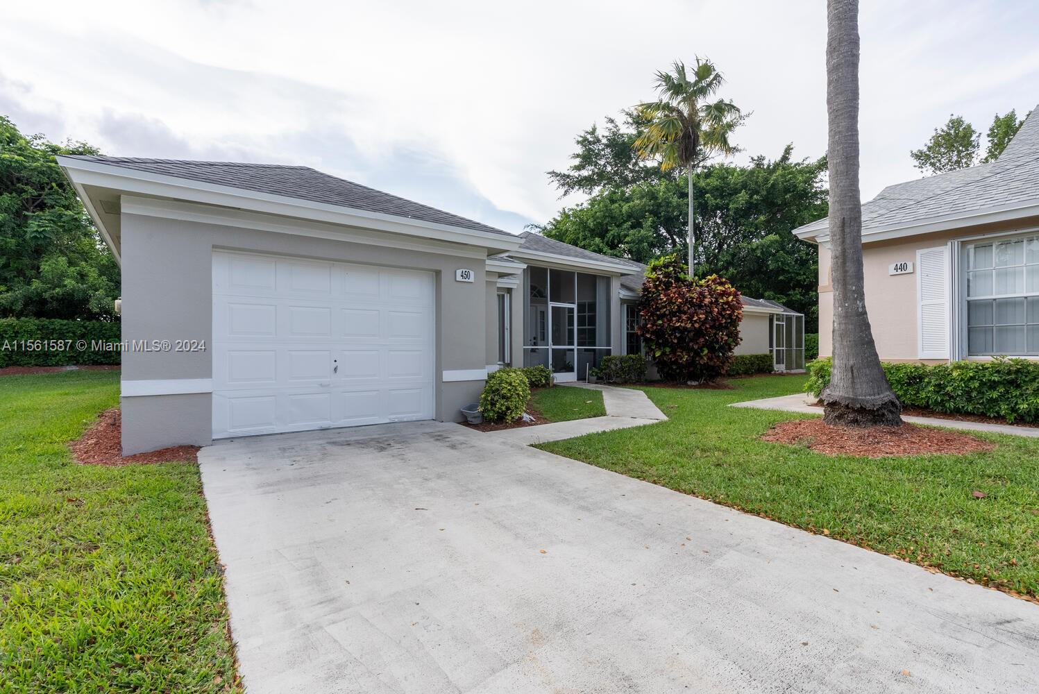 450 SE 20th Ln, Homestead, Florida 33033, 3 Bedrooms Bedrooms, ,2 BathroomsBathrooms,Residential,For Sale,450 SE 20th Ln,A11561587