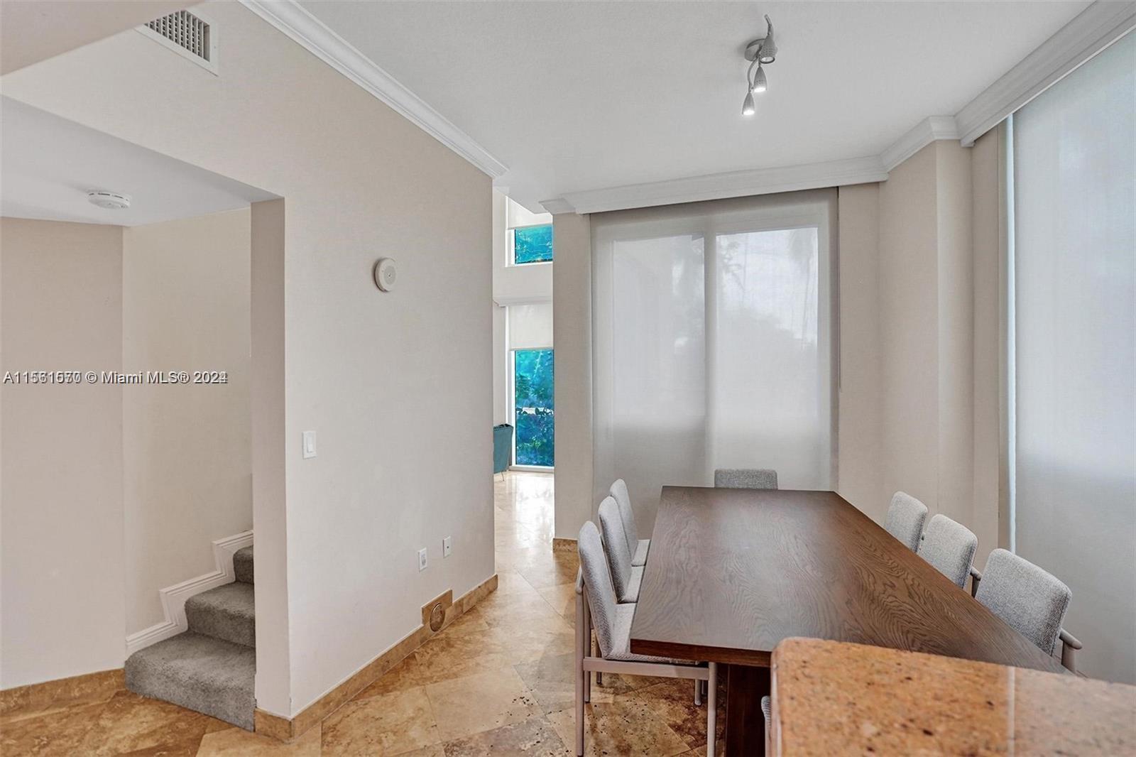 1745 E Hallandale Beach Blvd 102W, Hallandale Beach, Florida 33009, 3 Bedrooms Bedrooms, ,3 BathroomsBathrooms,Residentiallease,For Rent,1745 E Hallandale Beach Blvd 102W,A11561570