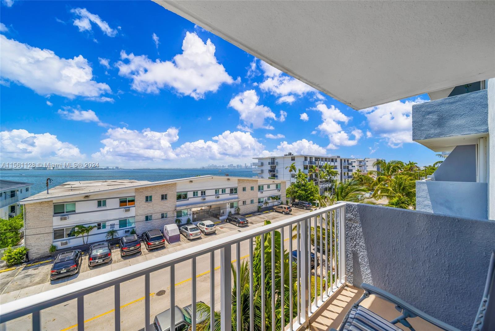 1801 S Treasure Dr #424 For Sale A11561128, FL