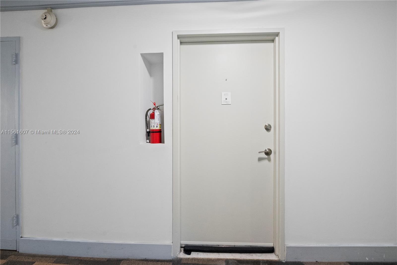 1228 West Ave 611, Miami Beach, Florida 33139, 1 Bedroom Bedrooms, ,1 BathroomBathrooms,Residential,For Sale,1228 West Ave 611,A11561607