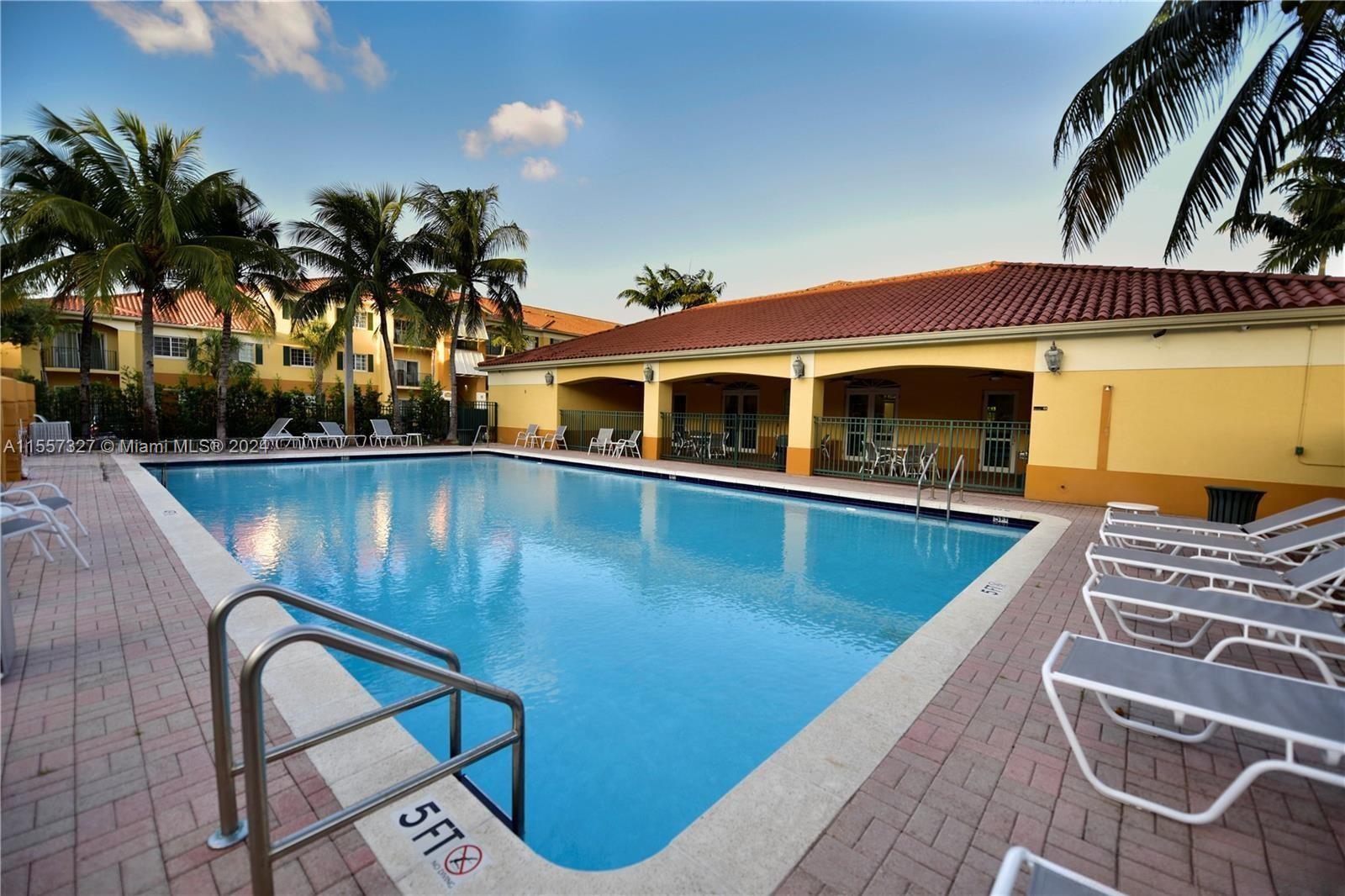 7200 NW 114th Ave 202, Doral, Florida 33178, 3 Bedrooms Bedrooms, ,2 BathroomsBathrooms,Residentiallease,For Rent,7200 NW 114th Ave 202,A11557327