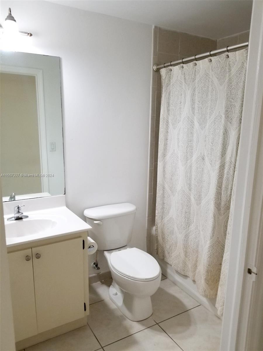 7200 NW 114th Ave 202, Doral, Florida 33178, 3 Bedrooms Bedrooms, ,2 BathroomsBathrooms,Residentiallease,For Rent,7200 NW 114th Ave 202,A11557327