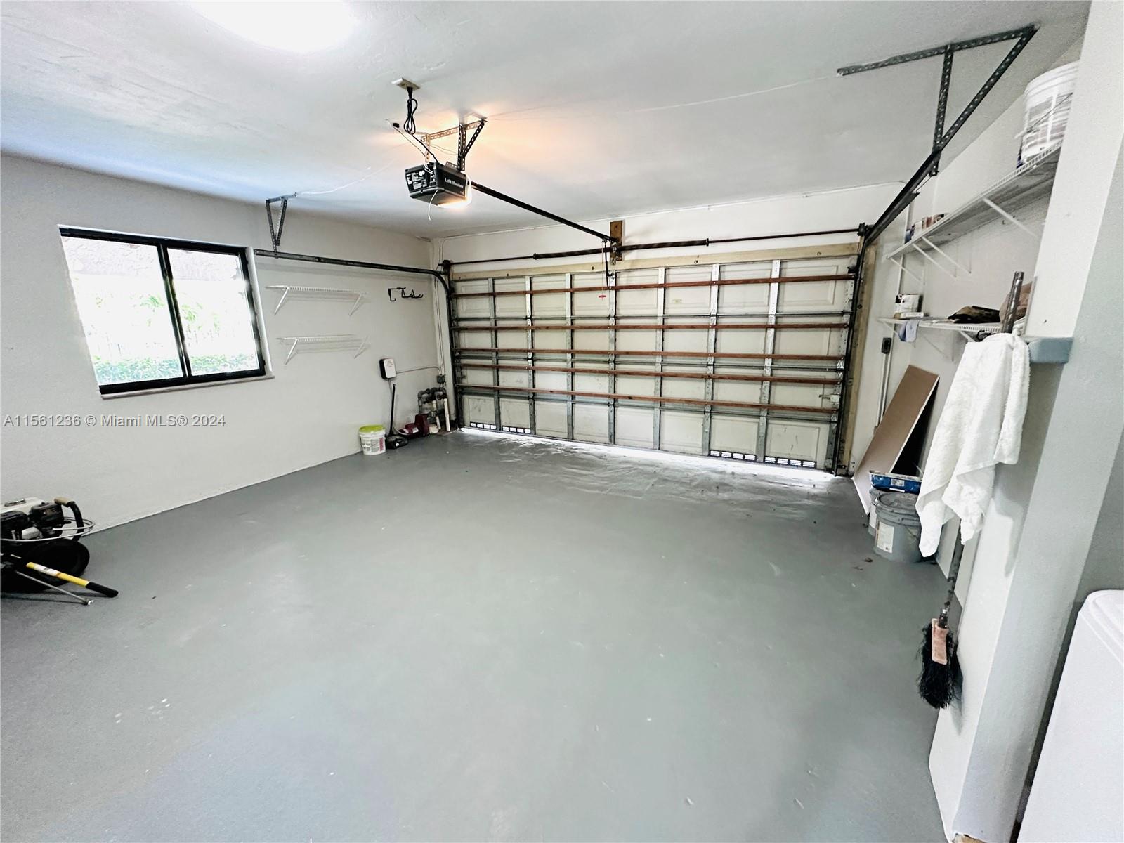 201 SW 40th Ave, Miami, Florida 33134, 3 Bedrooms Bedrooms, ,2 BathroomsBathrooms,Residentiallease,For Rent,201 SW 40th Ave,A11561236