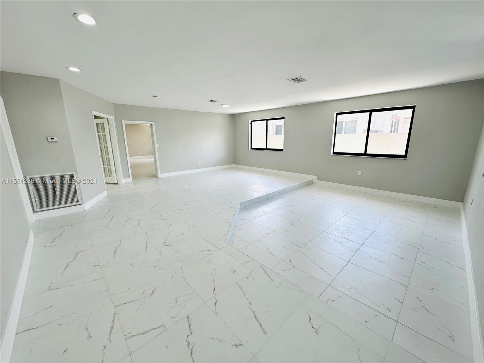 201 SW 40th Ave, Miami, Florida 33134, 3 Bedrooms Bedrooms, ,2 BathroomsBathrooms,Residentiallease,For Rent,201 SW 40th Ave,A11561236