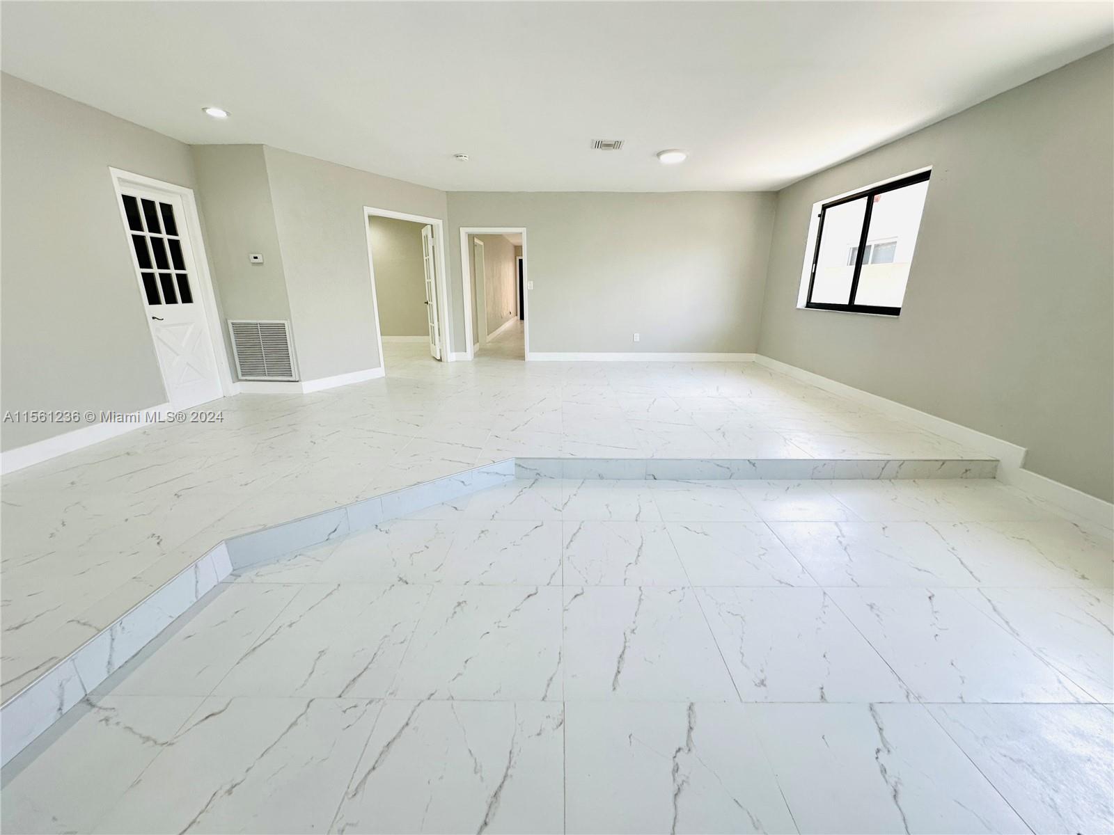 201 SW 40th Ave, Miami, Florida 33134, 3 Bedrooms Bedrooms, ,2 BathroomsBathrooms,Residentiallease,For Rent,201 SW 40th Ave,A11561236