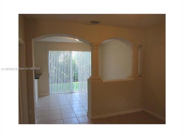 Homestead, Florida 33035, 3 Bedrooms Bedrooms, ,2 BathroomsBathrooms,Residentiallease,For Rent,A11557634